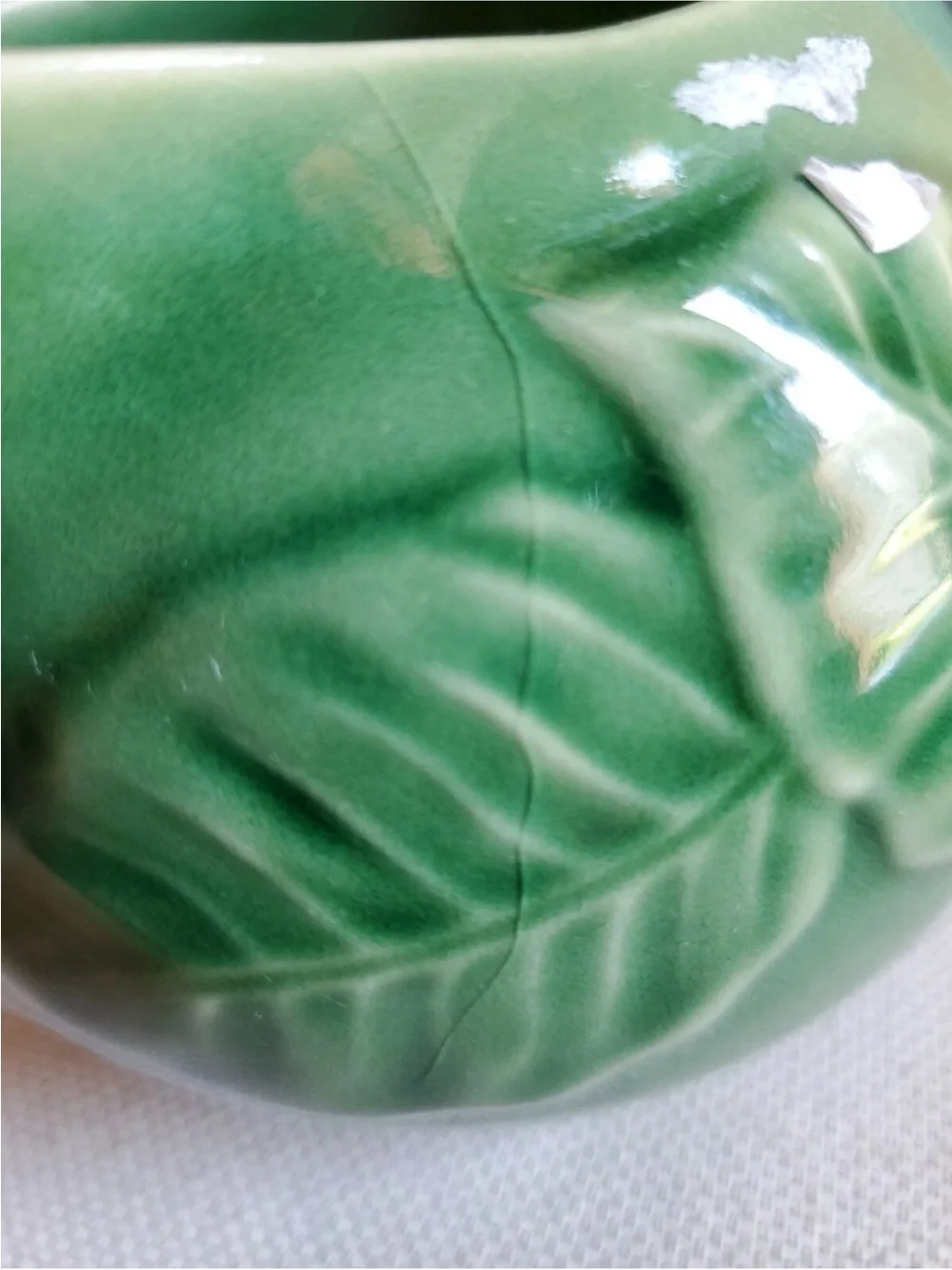 NWT Bordallo Pinheiro Leaf Service Green Creamer Leaves Basketweave Discontinued
